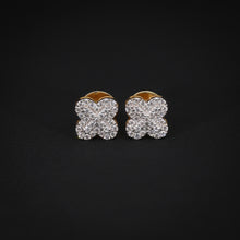 Crossfire Ice VVS Studs