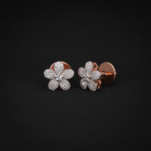 Petal Drip VVS Studs