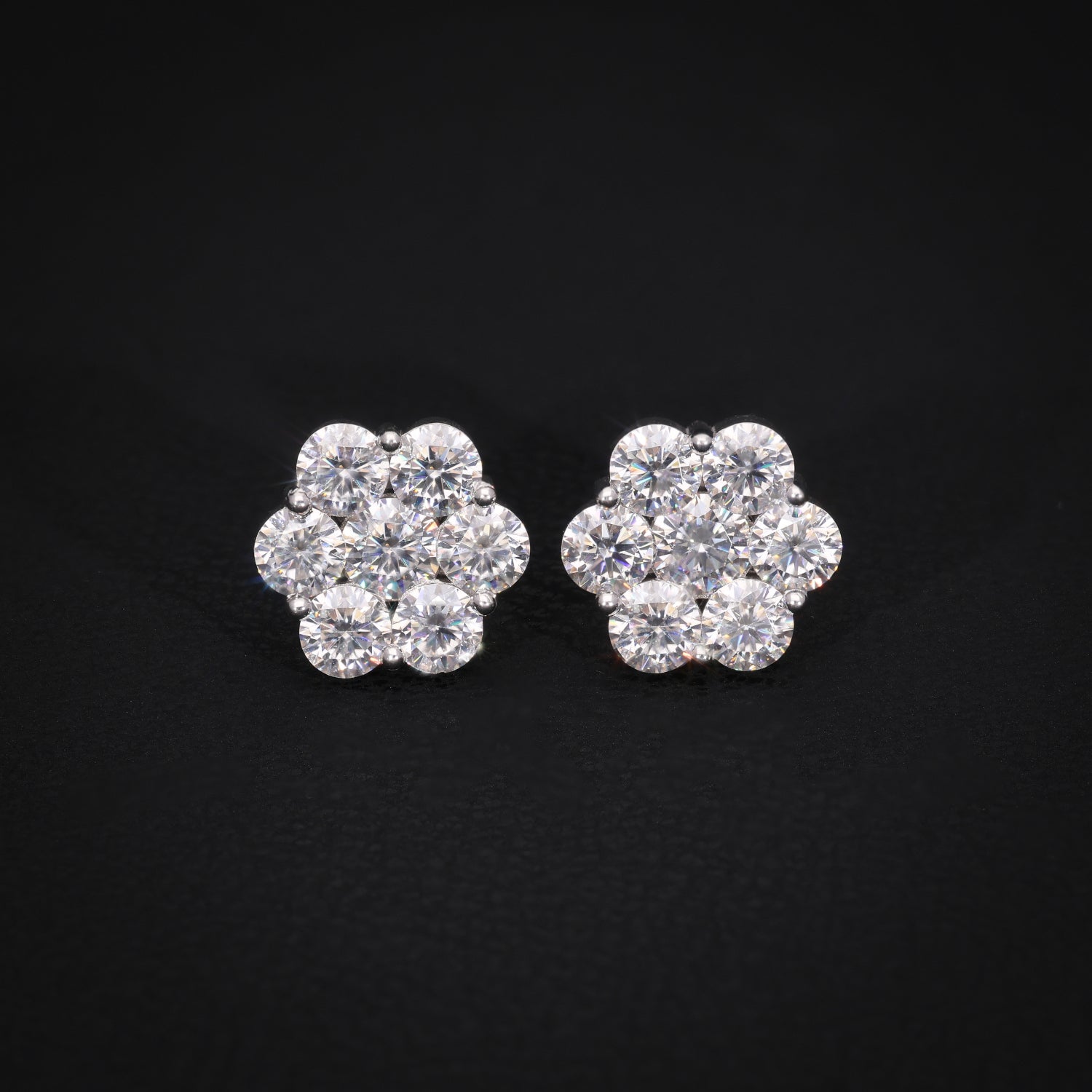 Frost Bloom VVS Studs