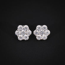Frost Bloom VVS Studs