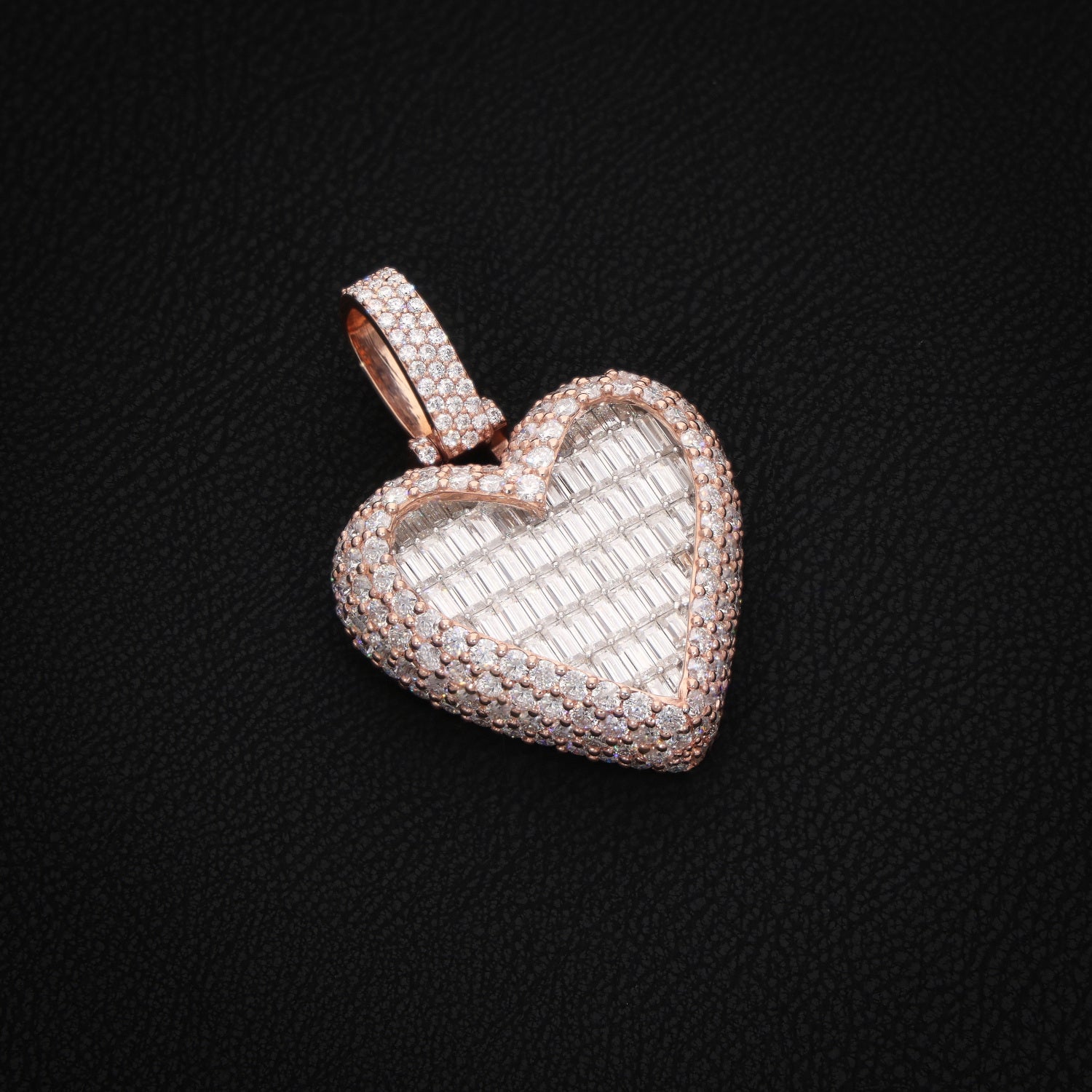 VVS ROSE GOLD HEART PENDANT