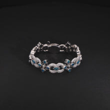Blue Ice WHITE GOLD Blossom Bracelet
